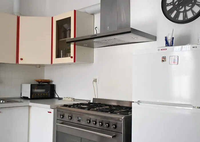 Se132 - Comodo Trilocale A Pochi Minuti A Piedi Dal Centro Di